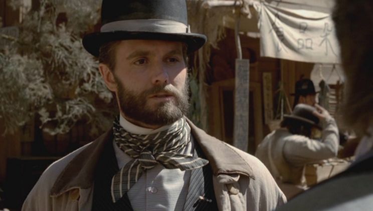 Garret Dillahunt