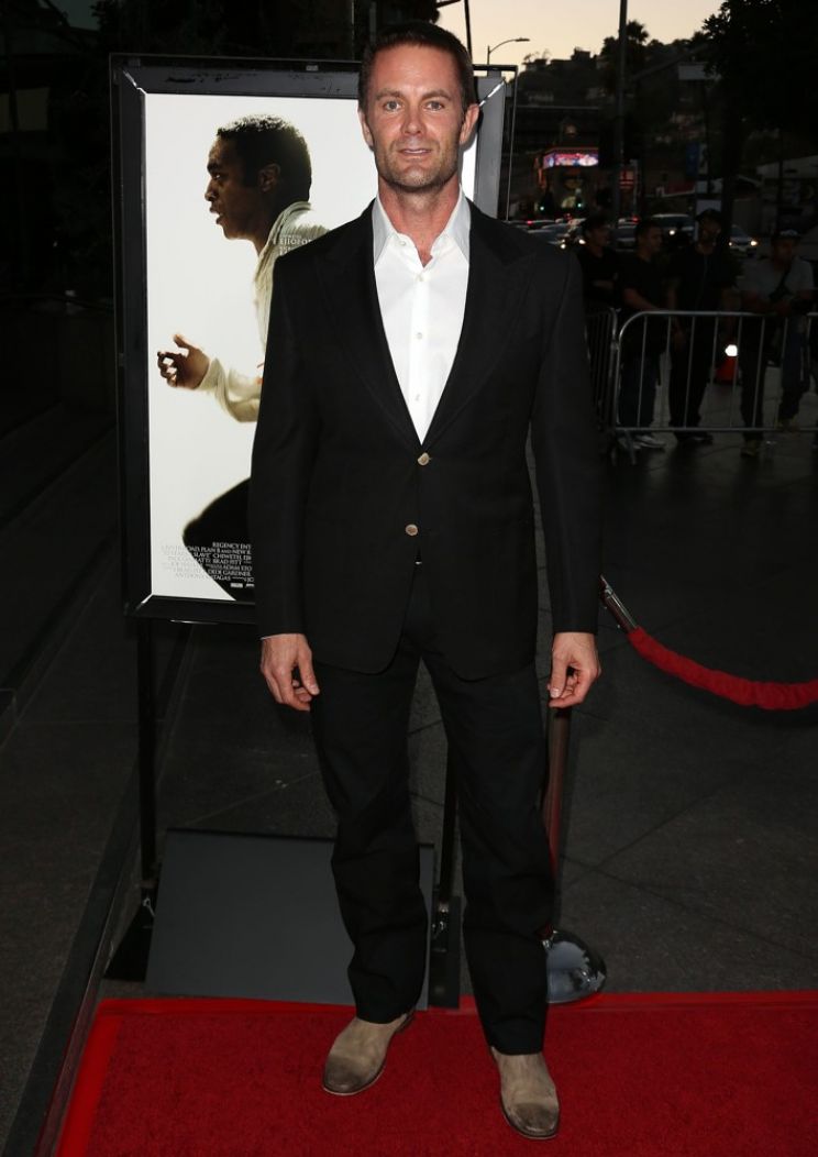 Garret Dillahunt