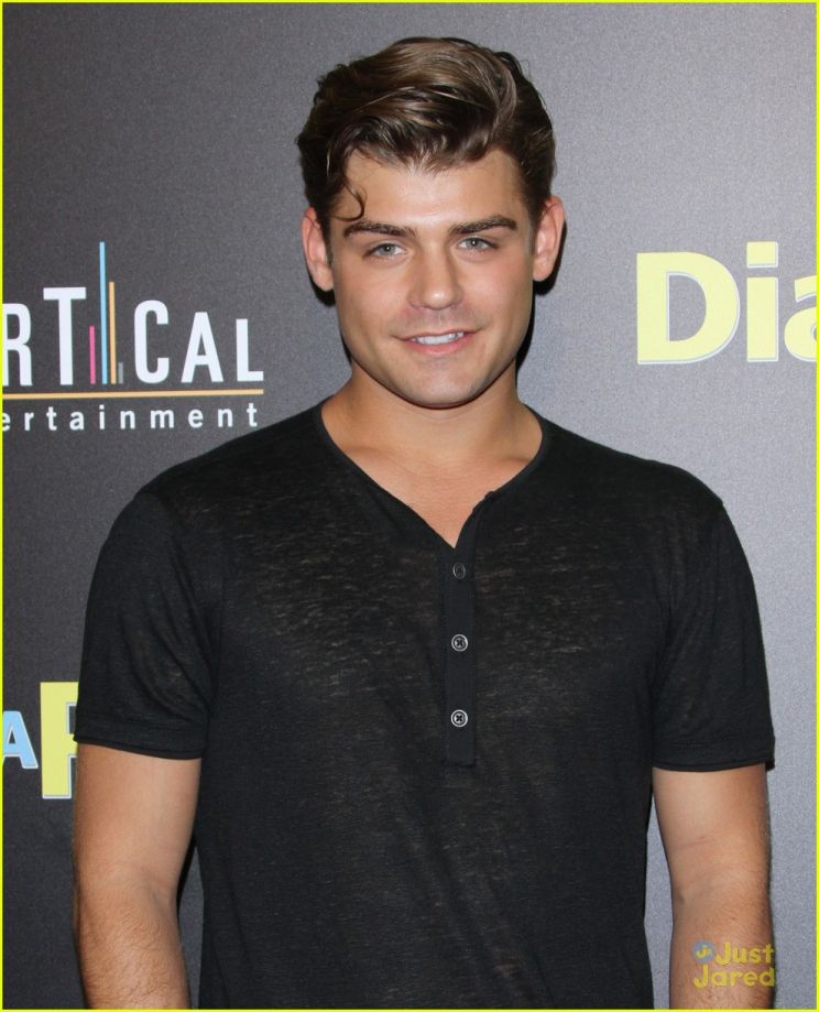 Garrett Clayton