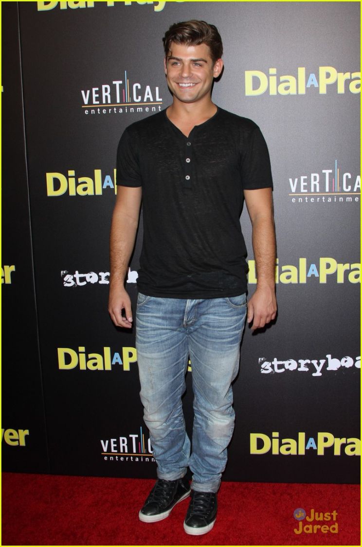 Garrett Clayton