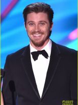 Garrett Hedlund #15384 picture (Portrait Medium)