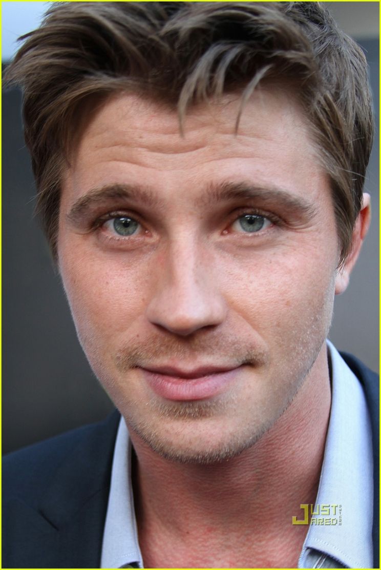 Garrett Hedlund