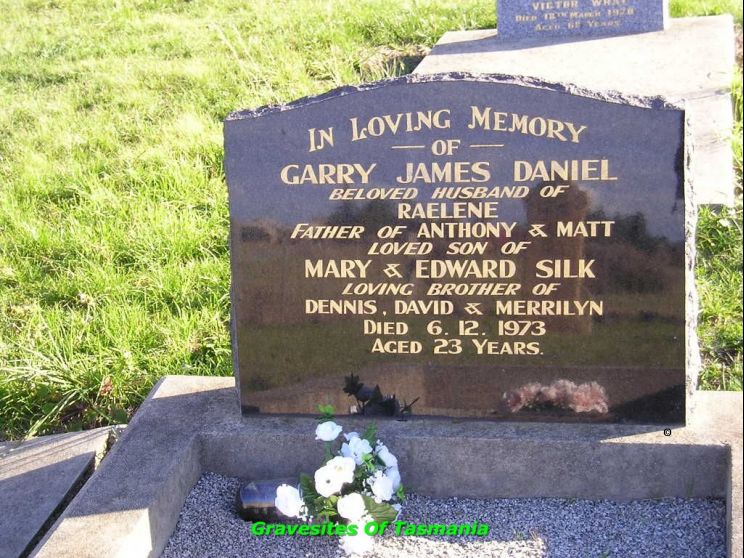 Garry James
