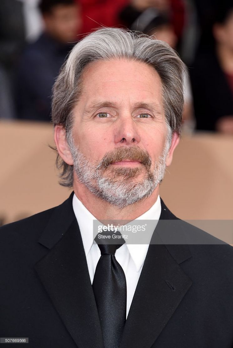 Gary Cole