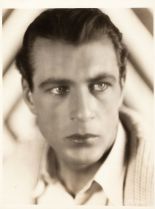 Gary Cooper #376421 picture (Portrait Medium)