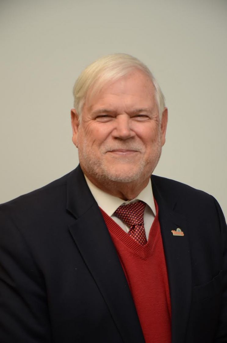 Gary Farmer