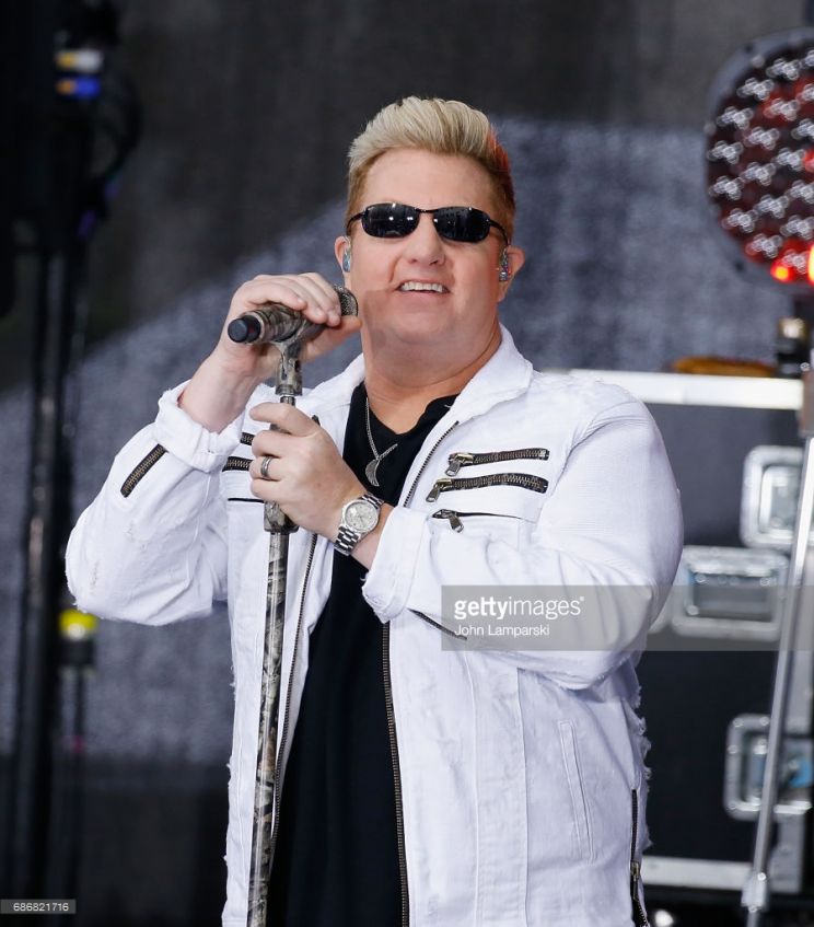 Gary LeVox