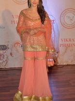 Gauhar Khan #3878886 picture (Portrait Medium)