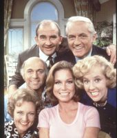 Gavin MacLeod