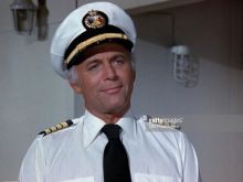 Gavin MacLeod