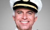 Gavin MacLeod