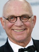 Gavin MacLeod