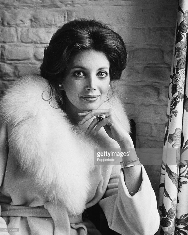 Gayle Hunnicutt