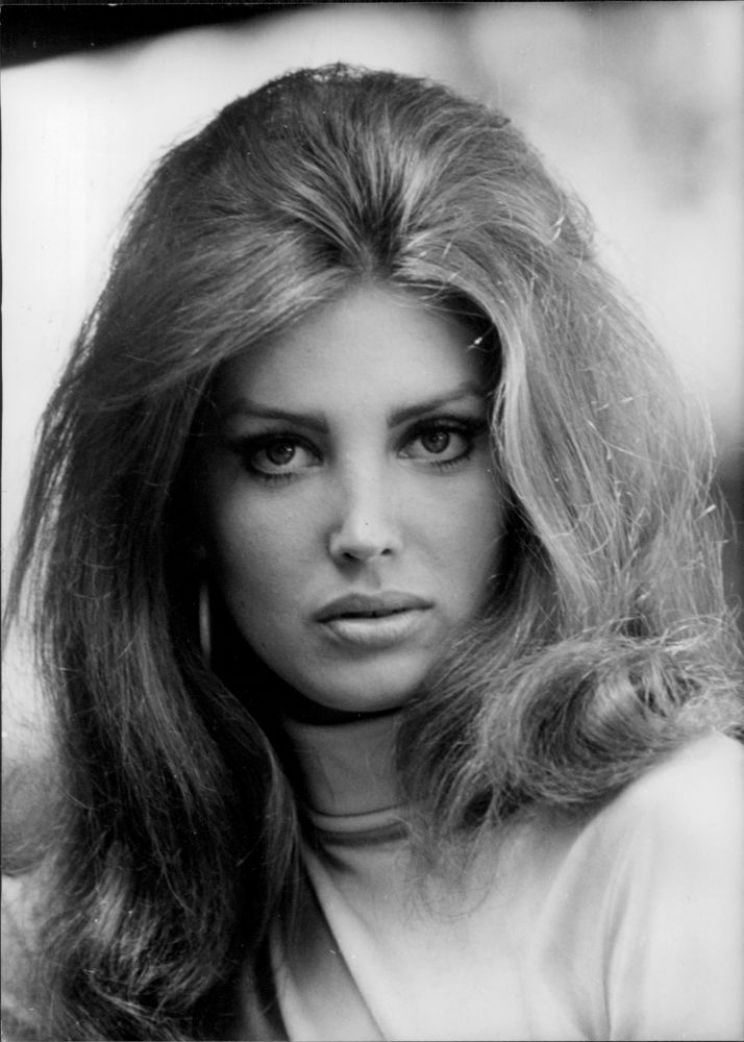 Gayle Hunnicutt