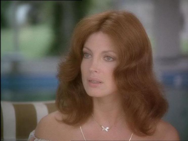 Gayle Hunnicutt