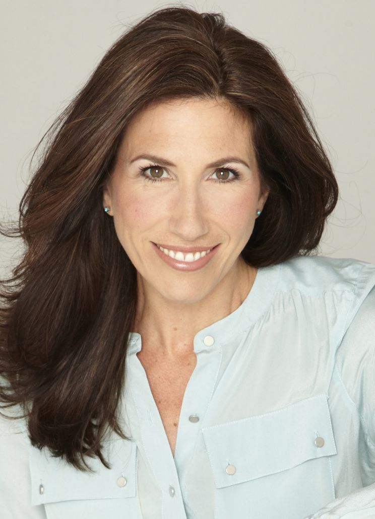 Gaynor Faye