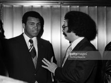 Gene Shalit #2458918 picture (Landscape Medium)