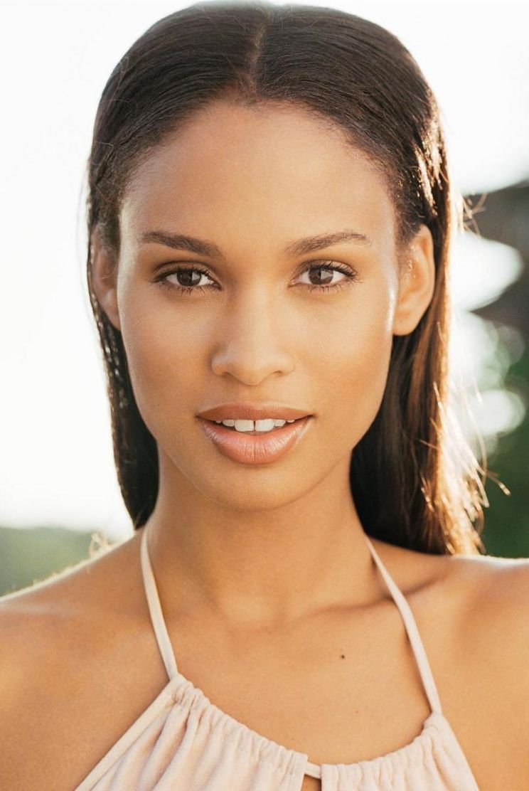 Genevieve Angelson