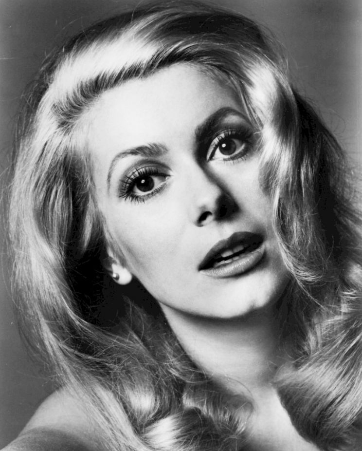 Geneviève Thénier