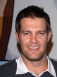 Geoff Stults