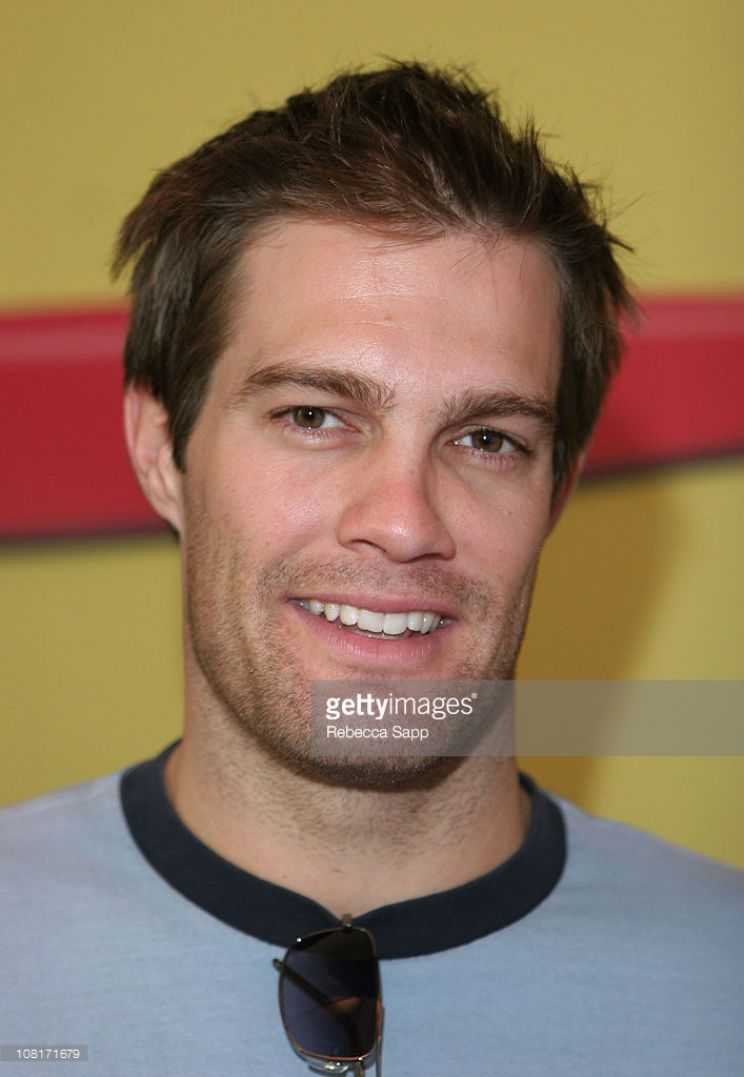 Geoff Stults