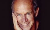 Geoffrey Lewis