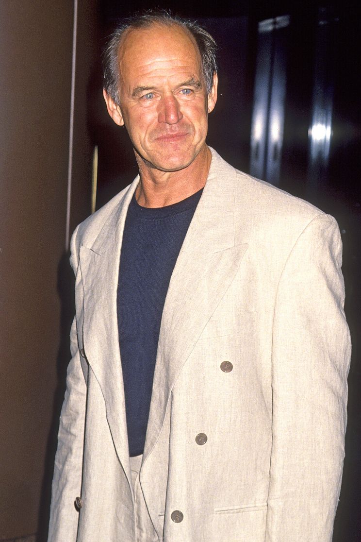 Geoffrey Lewis