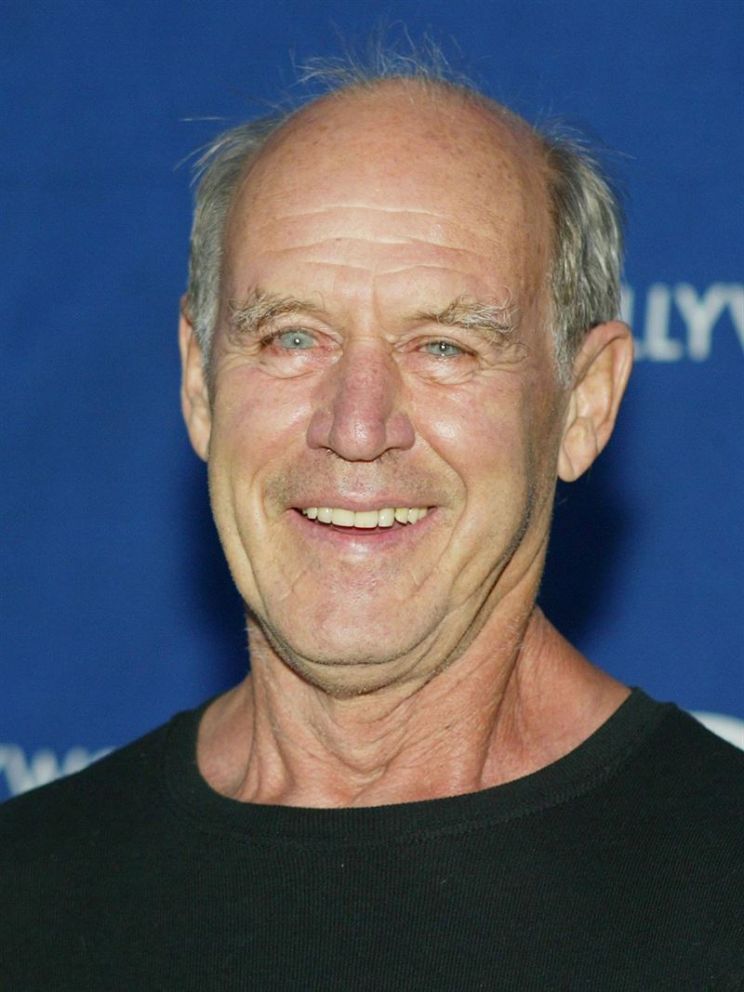 Geoffrey Lewis