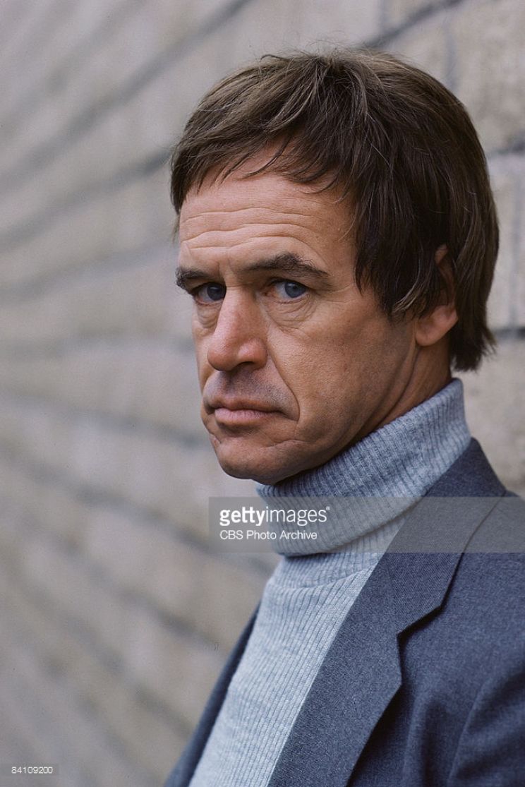 Geoffrey Lewis