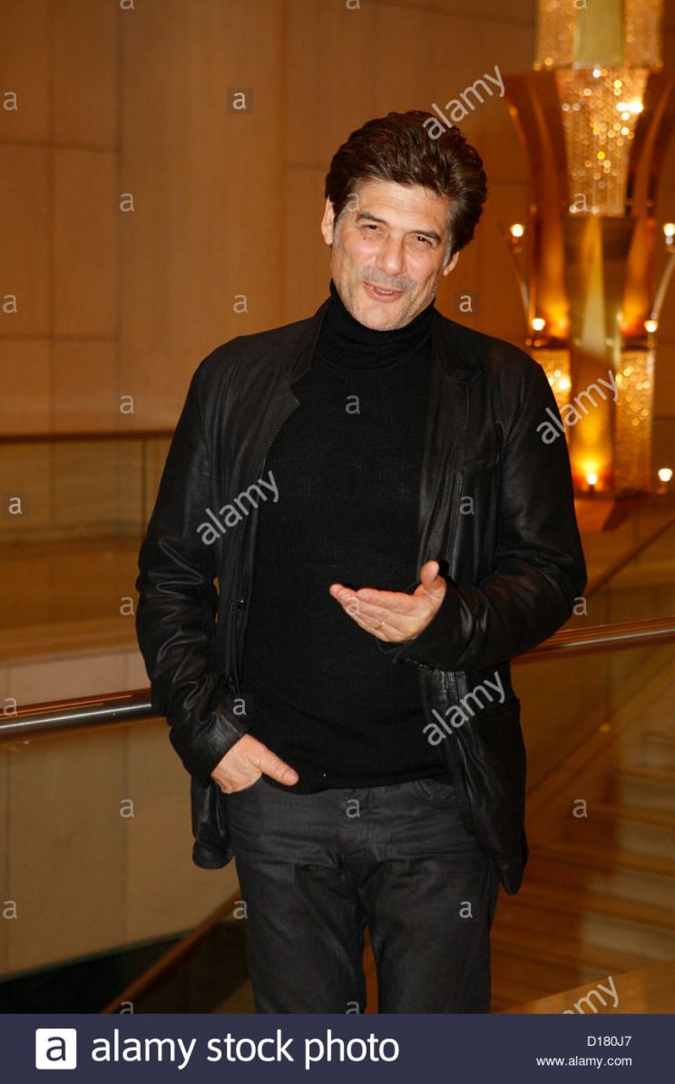 Georges Corraface