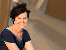 Geraldine Brooks photo