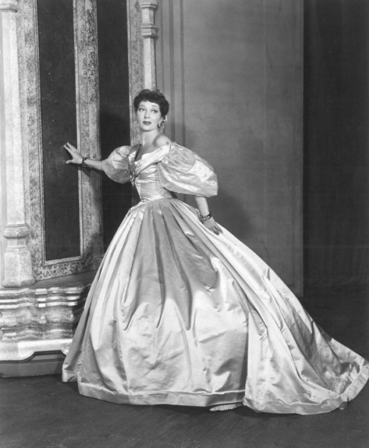 Gertrude Lawrence