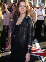 Gia Mantegna #170626 picture (Portrait Medium)