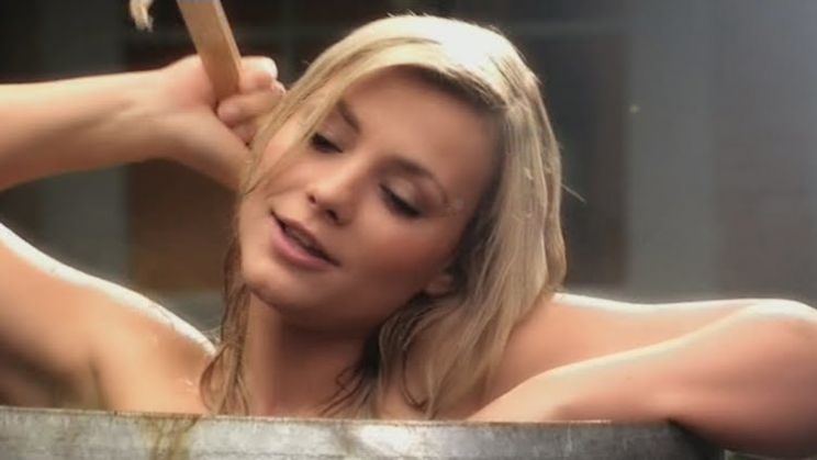 Gigi Ravelli