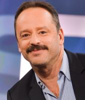 Gil Bellows