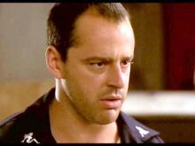 Gil Bellows