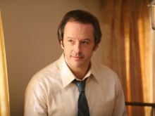 Gil Bellows