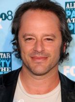 Gil Bellows