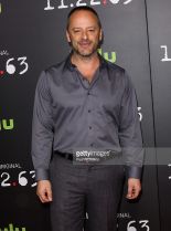 Gil Bellows