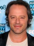 Gil Bellows