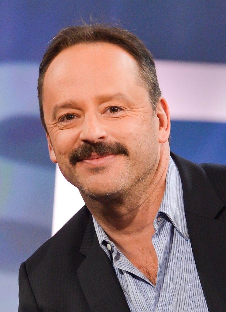 Gil Bellows