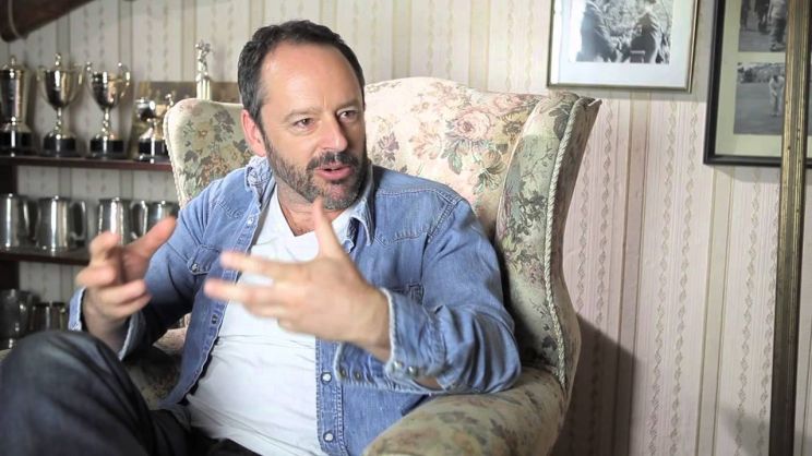 Gil Bellows