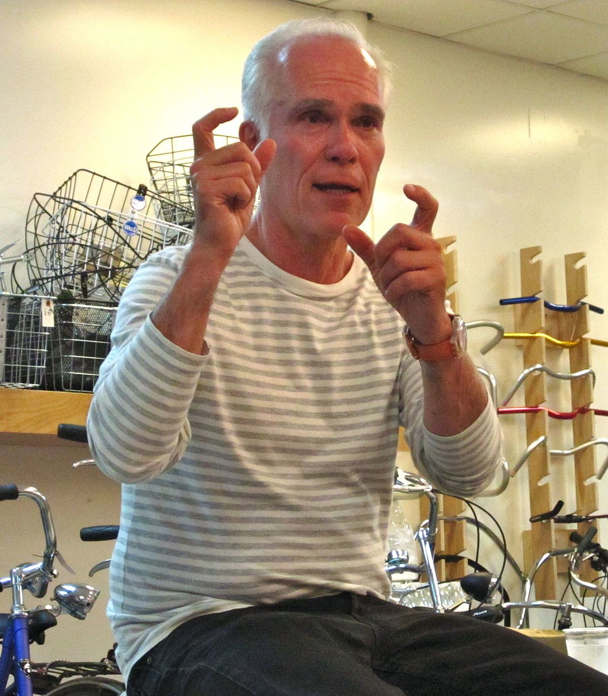 Pictures of Gil Garcetti