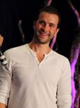 Gil McKinney