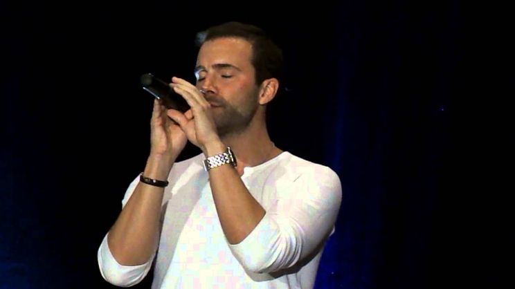 Gil McKinney