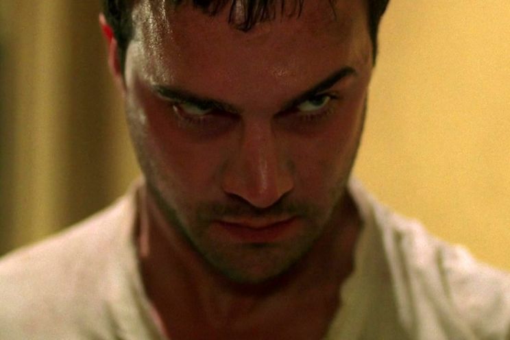 Gil McKinney