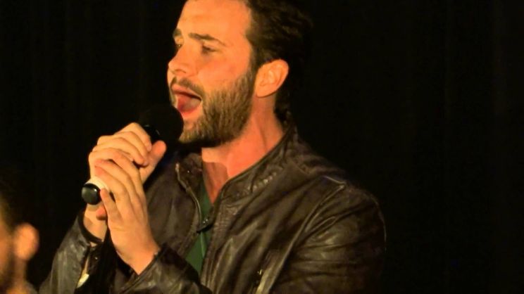 Gil McKinney