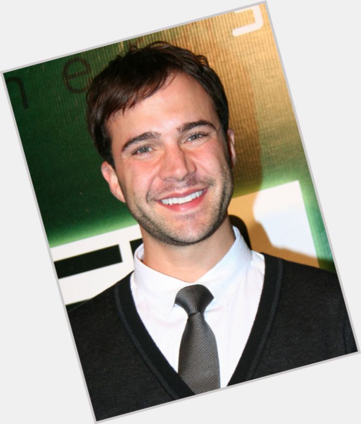 Gil McKinney