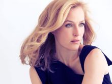 Gillian Anderson