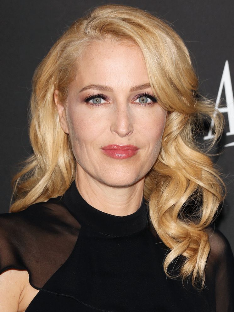 Gillian Anderson